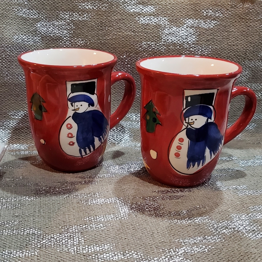 ⛄️Gisbon Snowman Christmas mugs set of 2. Red  10 oz.